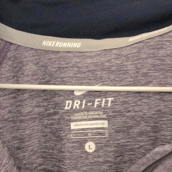 Nike Activewear Dri-fit 1/4 zip top -worn only twice - womens L   mauve grey - Picture 4 of 8